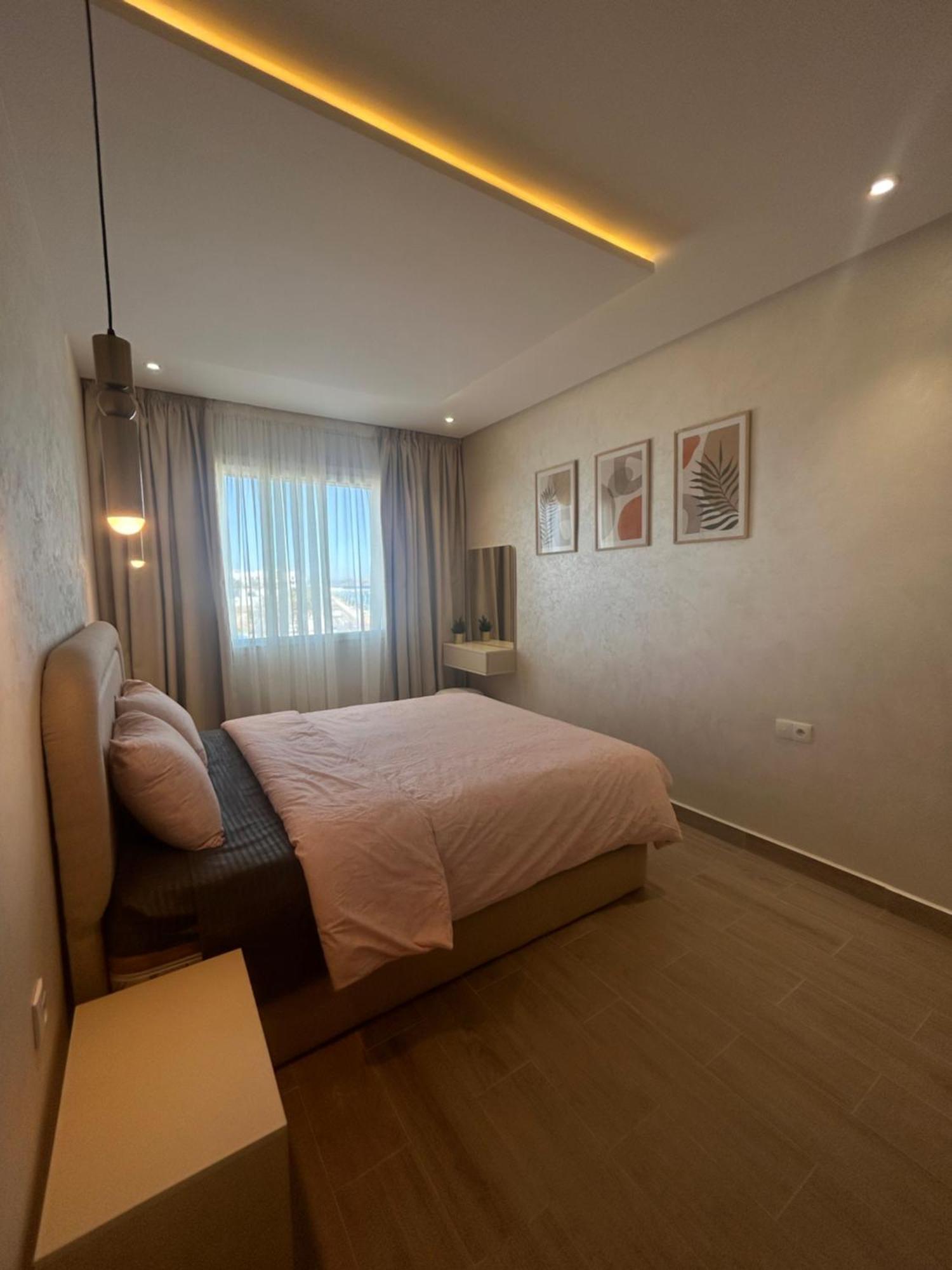 Appartement Haut Standing En Face De La Marina Et A 200M Du Port De Tanger - Appt 2 Exterior foto